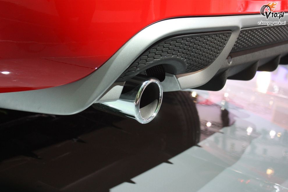 Nowe Volvo S60 i V60 R-Design - Paris Motor Show 2010
