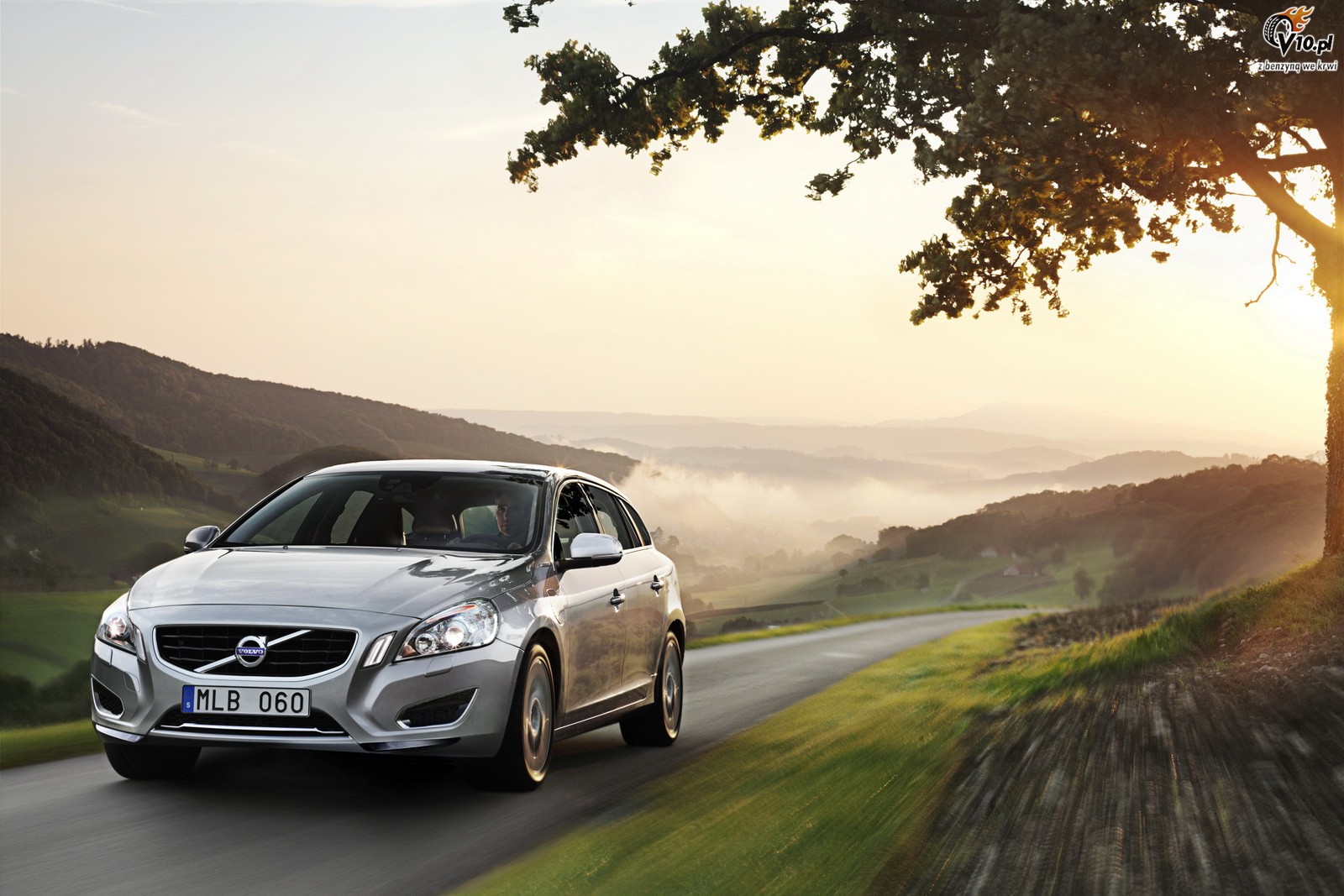 Volvo V60 D6 Hybrid