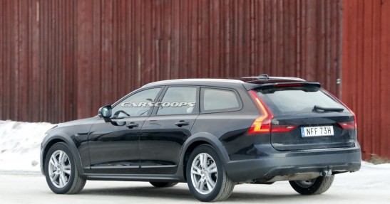 Volvo V90 Cross Country