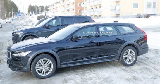 Volvo V90 Cross Country