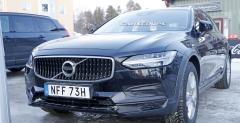 Volvo V90 Cross Country