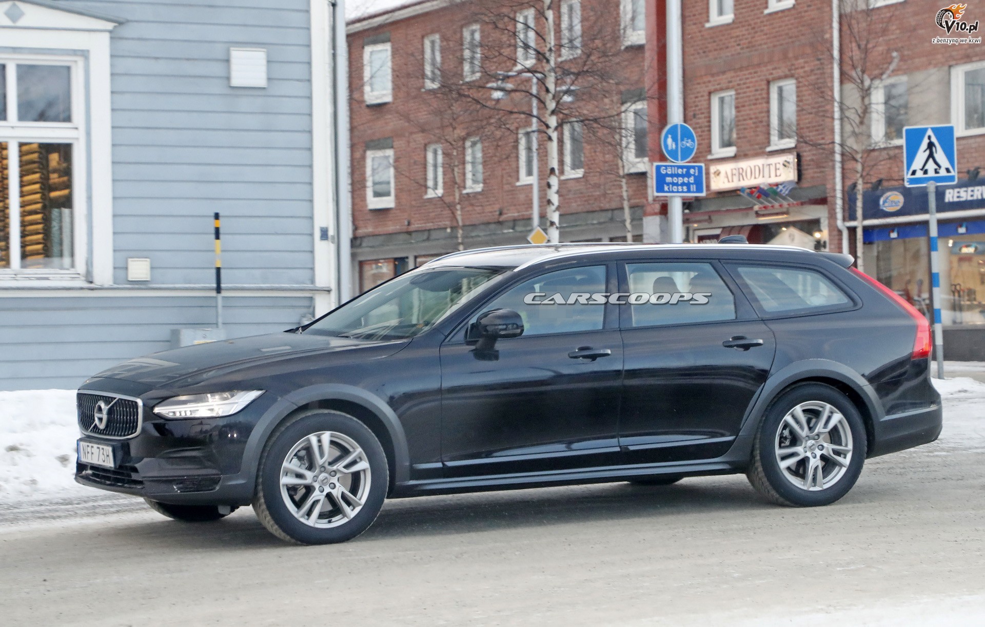 Volvo V90 Cross Country