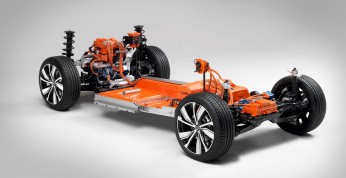 Volvo XC40 - wersja elektryczna zadebiutuje w połowie października