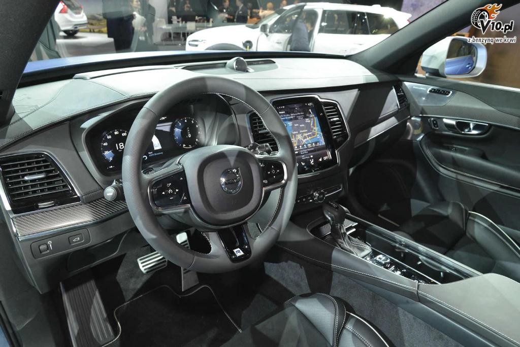 Volvo XC90 R-Design