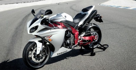 Yamaha R1