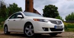 Nowa Honda Accord