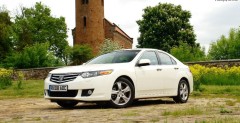 Nowa Honda Accord