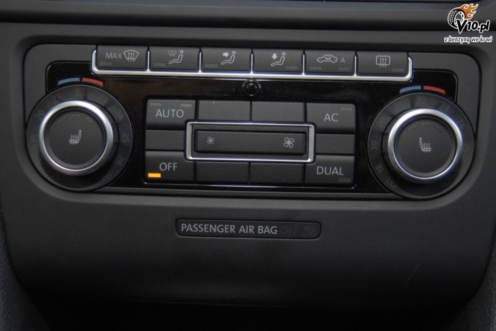 Volkswagen Golf VI