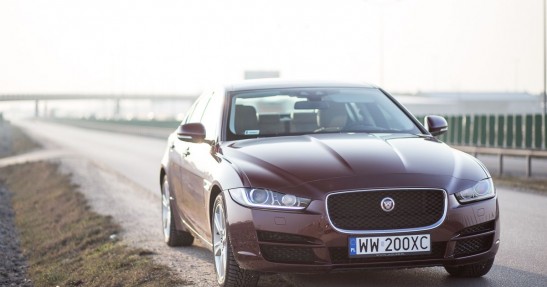Jaguar XE vs Audi A4 - porównanie