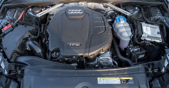 Jaguar XE vs Audi A4 - porównanie