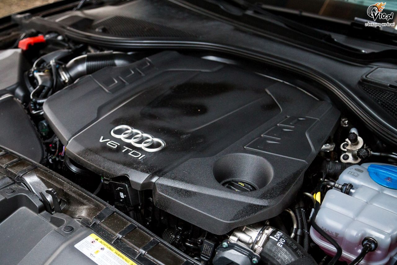 Audi A7 Sportback 3.0 TDI vs Mercedes-Benz CLS 350 CDI - porwnanie