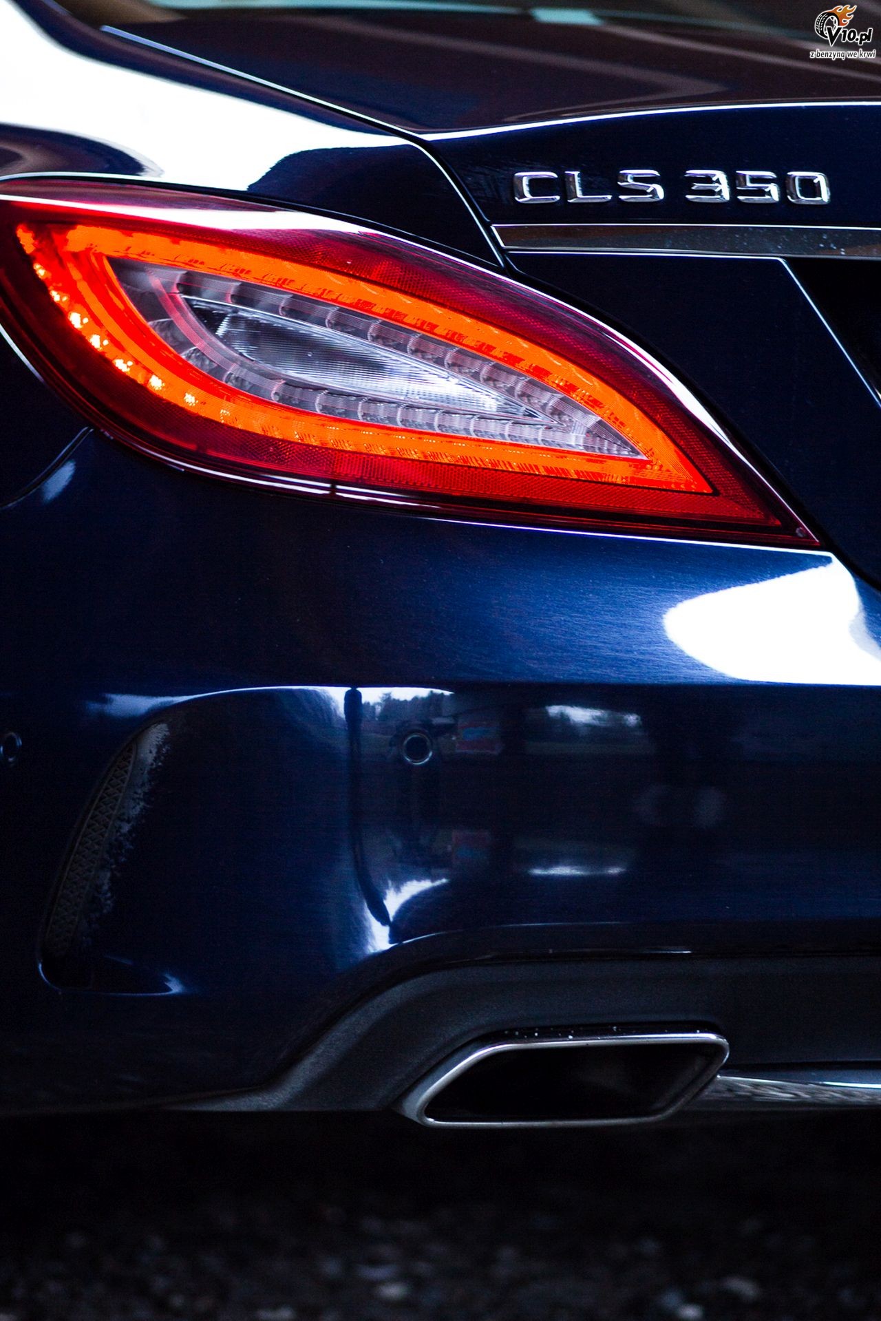 Audi A7 Sportback 3.0 TDI vs Mercedes-Benz CLS 350 CDI - porwnanie