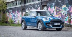 Audi Q2 2.0 TDI vs Mini Countryman Cooper D - porwnanie