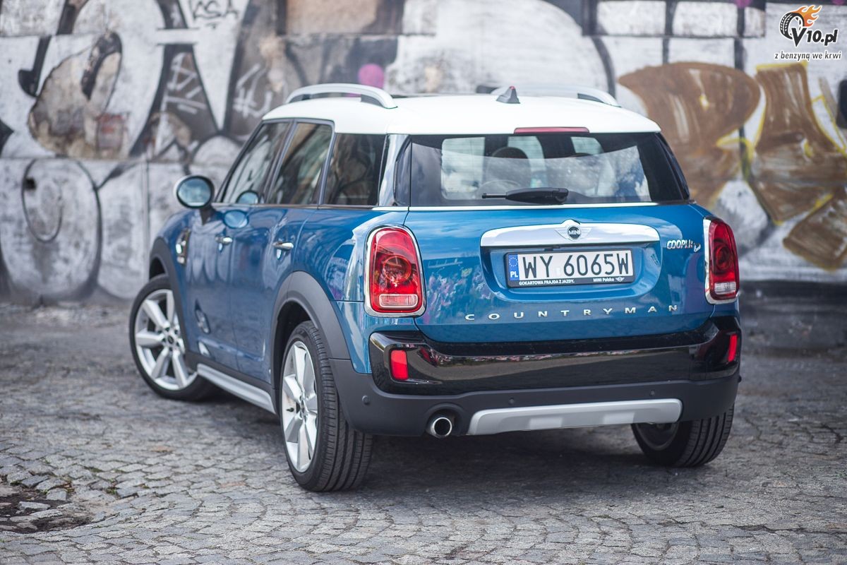 Audi Q2 2.0 TDI vs Mini Countryman Cooper D - porwnanie