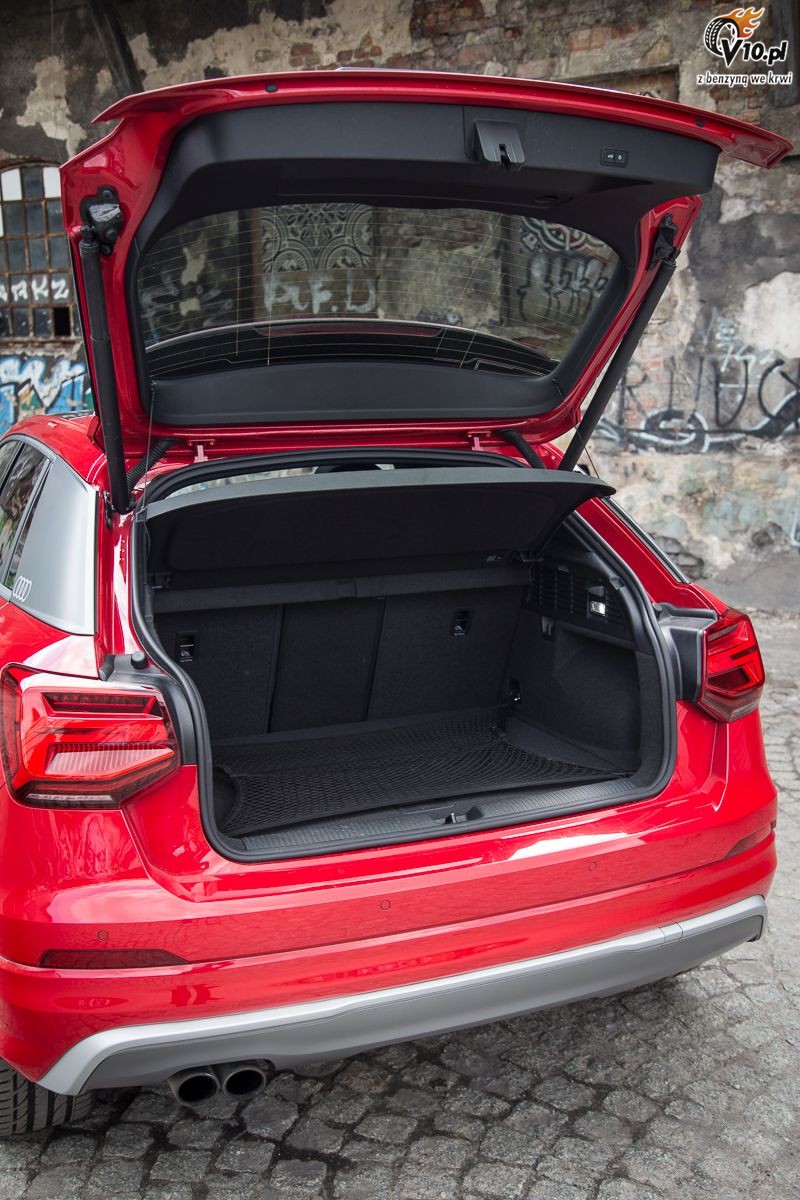 Audi Q2 2.0 TDI vs Mini Countryman Cooper D - porwnanie