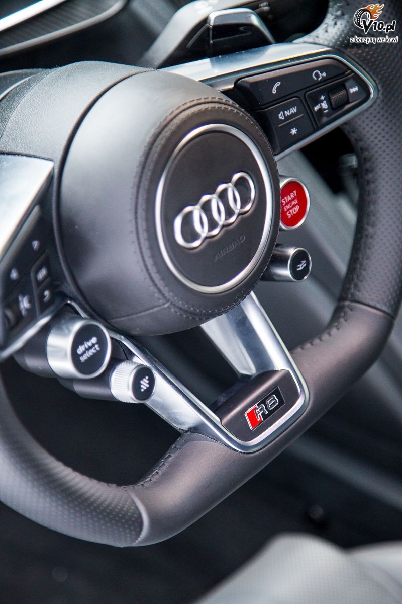 Audi R8 V10 Plus - test