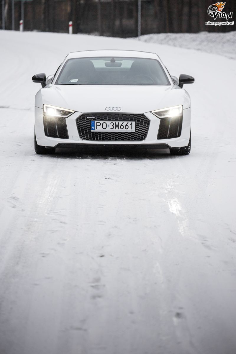 Audi R8 V10 Plus - test