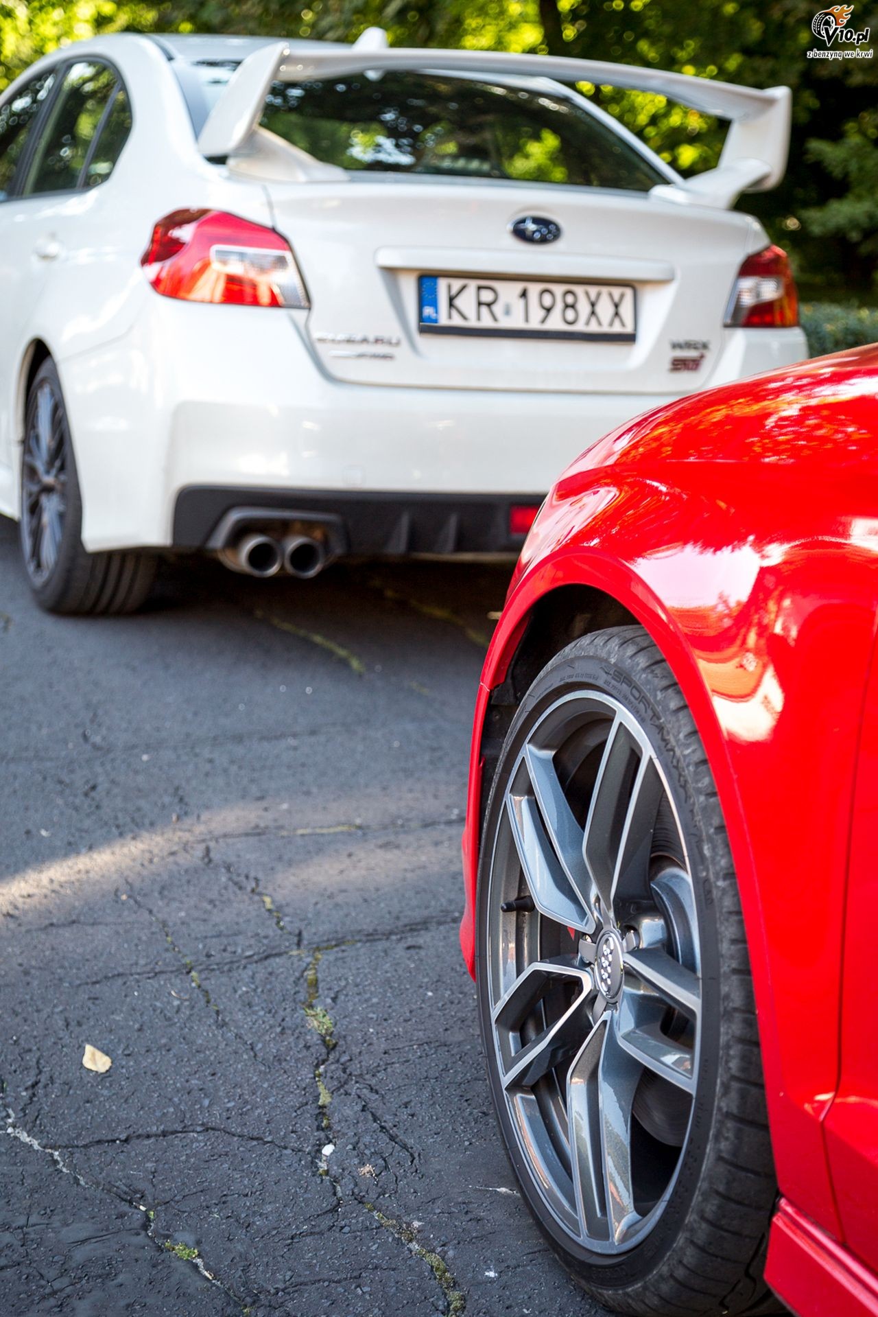 Audi S3 Limousine vs Subaru WRX STI  - test