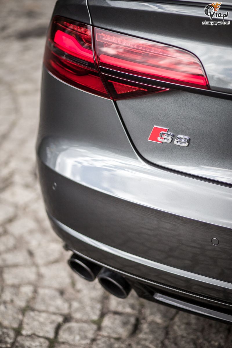 Audi S8 Plus - test
