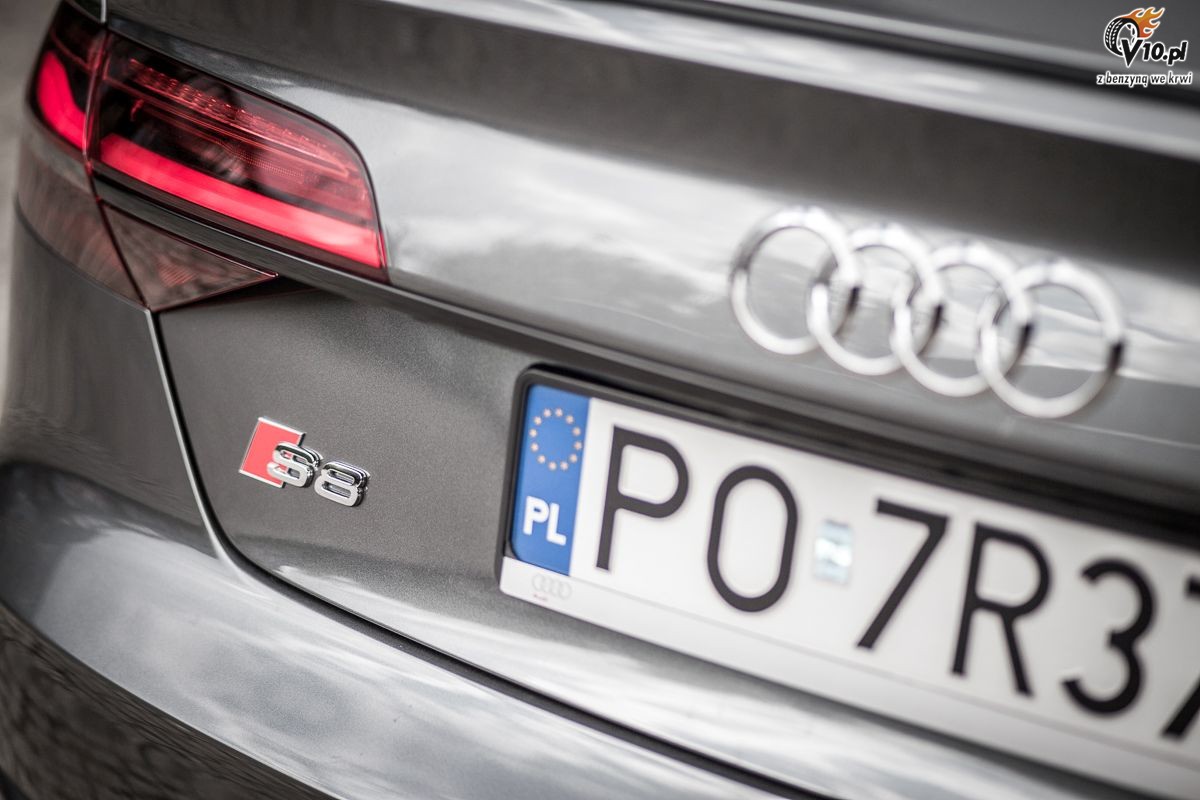 Audi S8 Plus - test