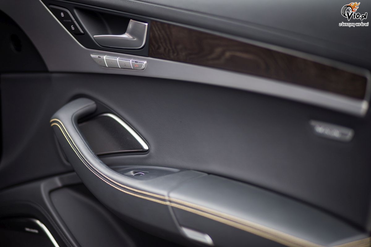 Audi S8 Plus - test