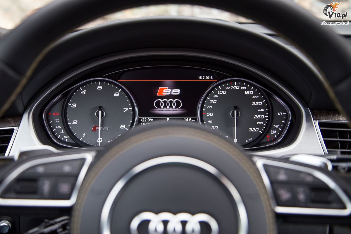 Audi S8 Plus - test