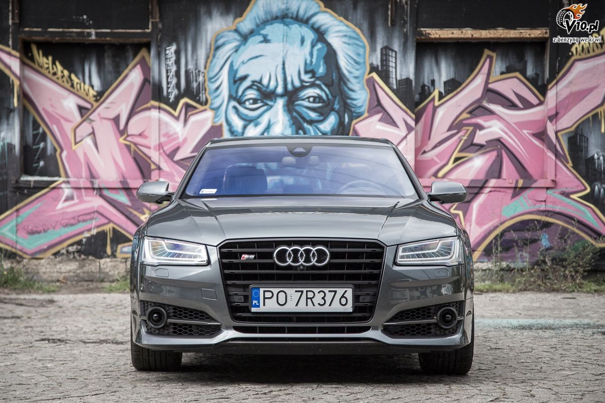 Audi S8 Plus - test