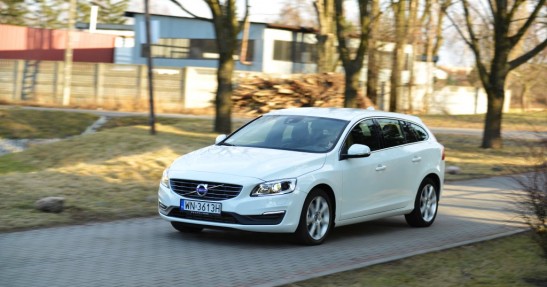 BMW 320d vs. Volvo V60 D4 -  test