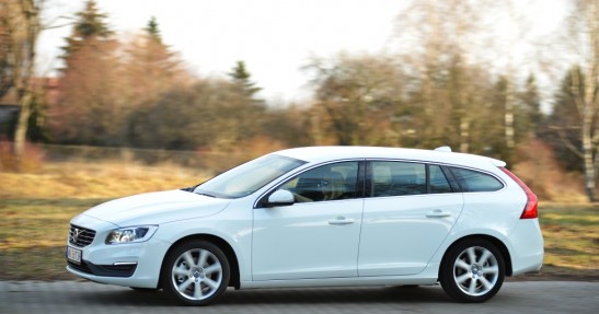 BMW 320d vs. Volvo V60 D4 -  test