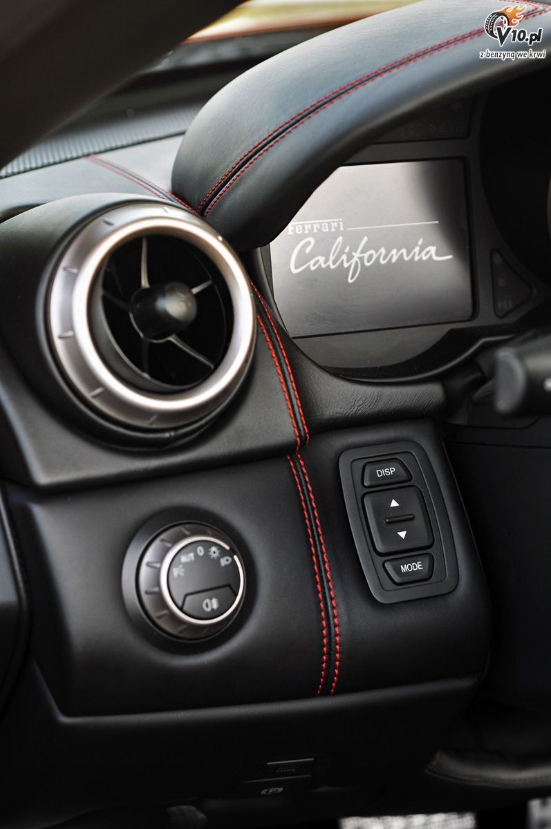 Ferrari California vs Mercedes-Benz SLK 55 AMG