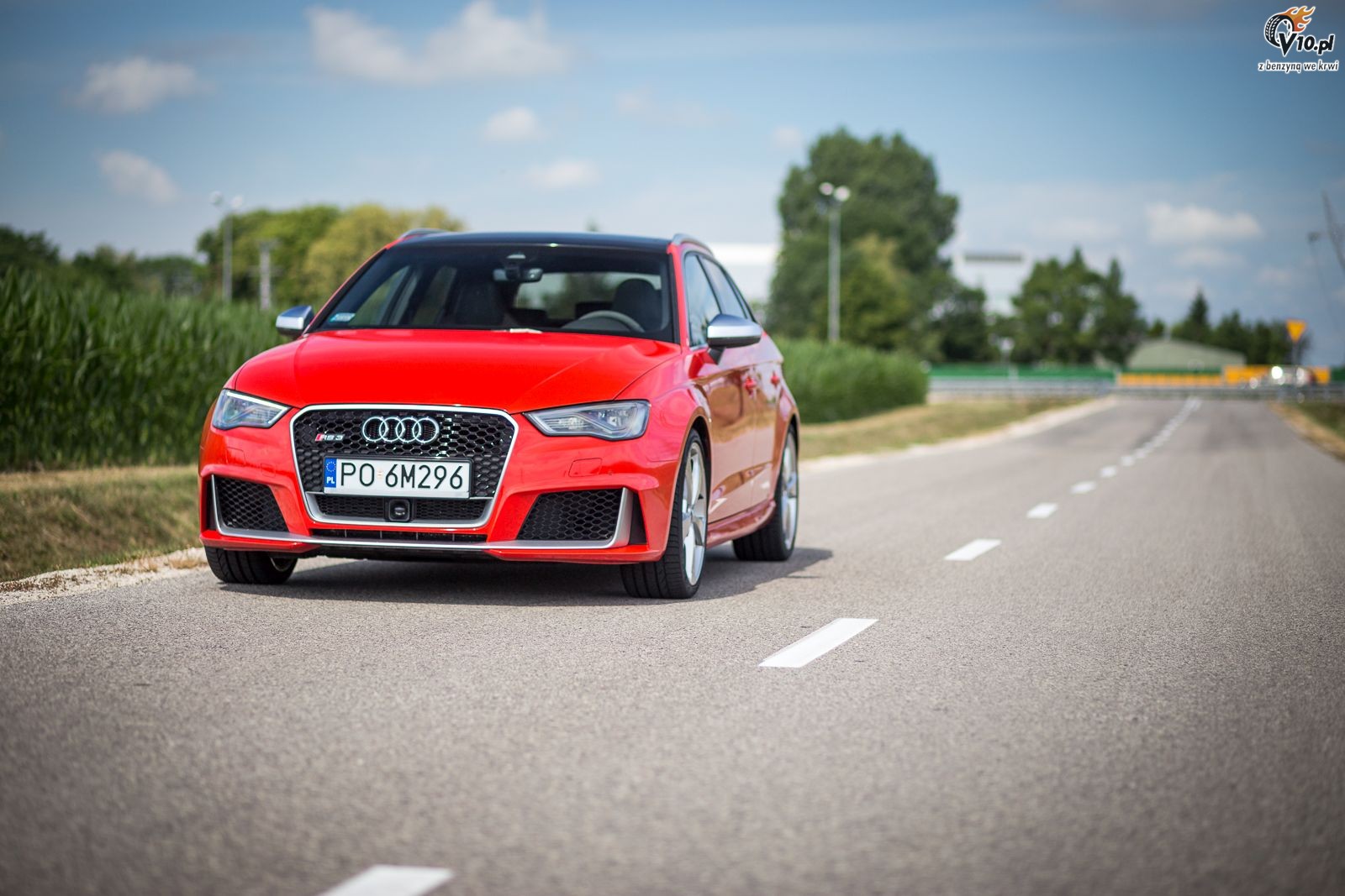 Audi RS 3 vs Ford Focus RS