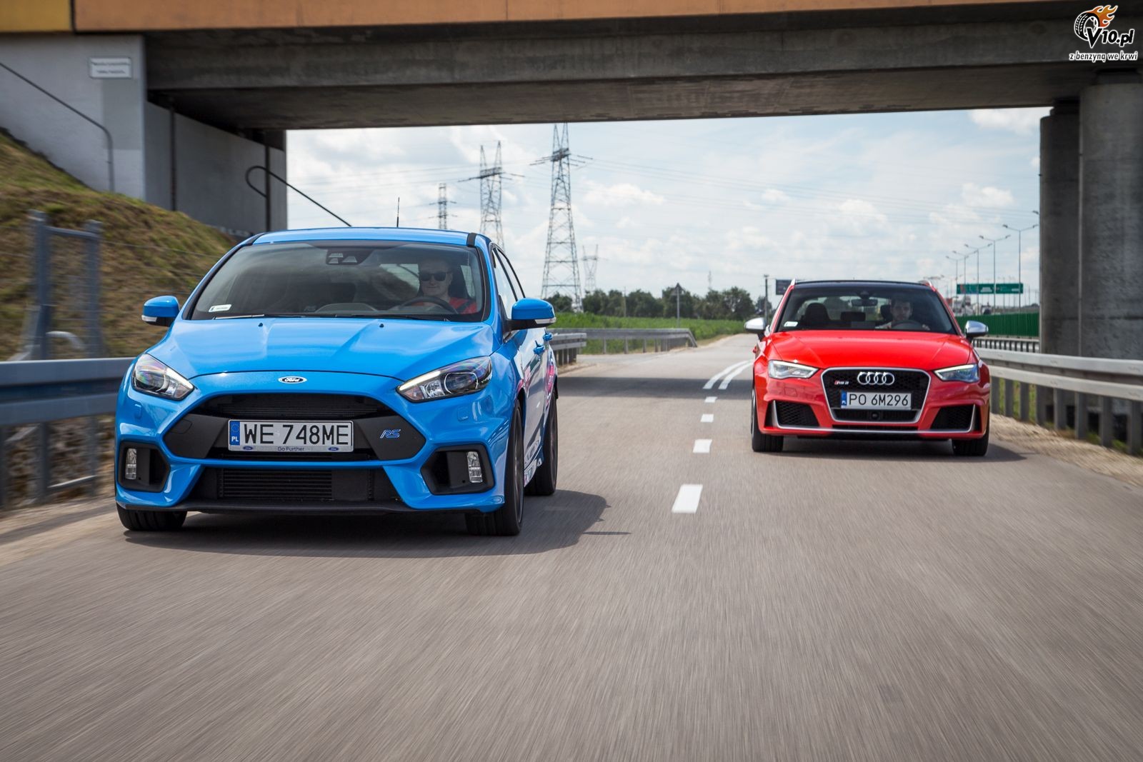Audi RS 3 vs Ford Focus RS