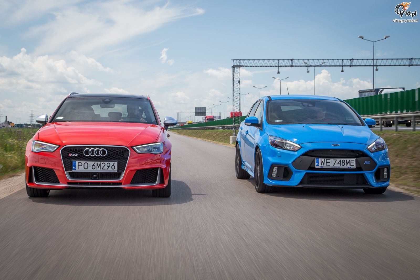 Audi RS 3 vs Ford Focus RS