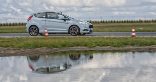 Ford Fiesta ST200 - test