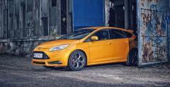 Ford Focus ST -test z Iness Tushkanov