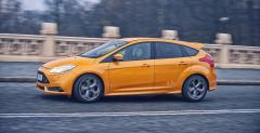 Ford Focus ST -test z Iness Tushkanov