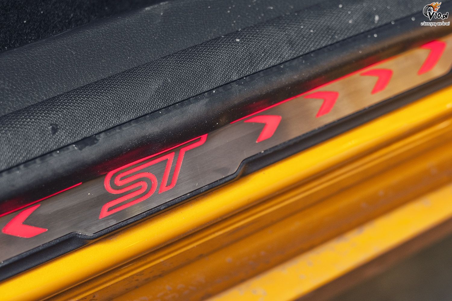 Ford Focus ST -test z Iness Tushkanov