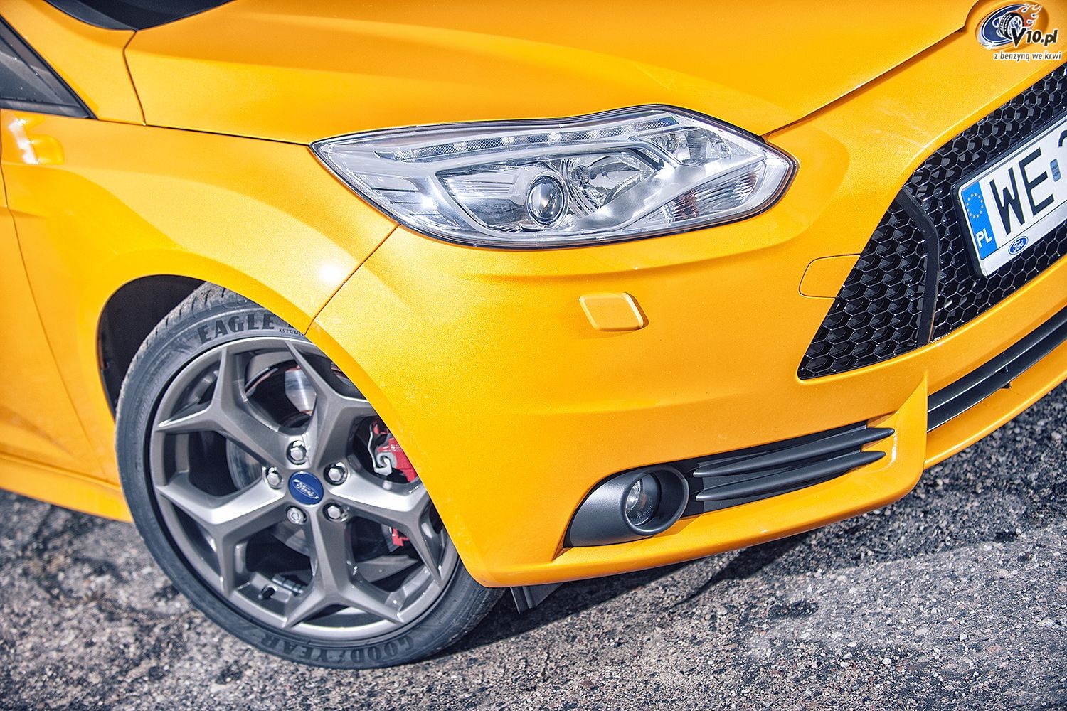 Ford Focus ST -test z Iness Tushkanov