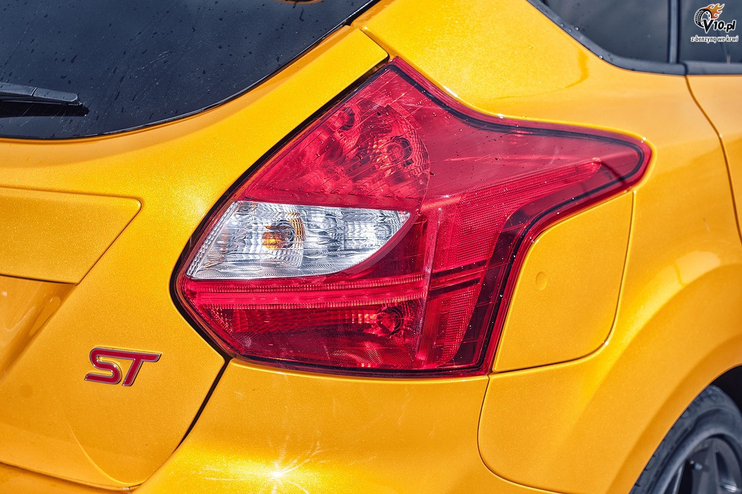 Ford Focus ST -test z Iness Tushkanov