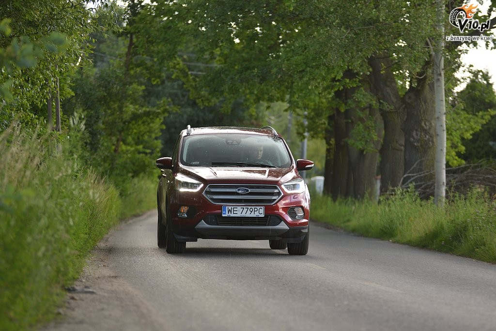 Ford Kuga 2.0 tdci 2017 - test
