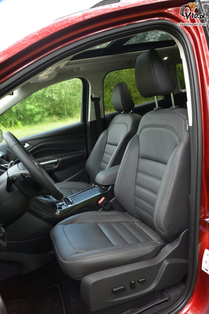 Ford Kuga 2.0 tdci 2017 - test