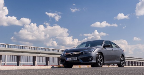 Honda Civic Sedan 1.5 VTEC 2017 - test
