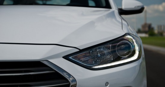 Hyundai Elantra 2016 - test