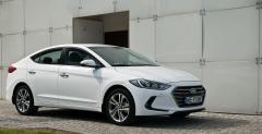 Hyundai Elantra 2016 - test