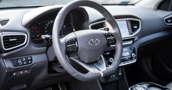 Nissan Leaf vs Hyundai Ioniq Electric