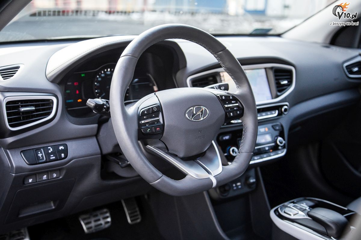 Nissan Leaf vs Hyundai Ioniq Electric
