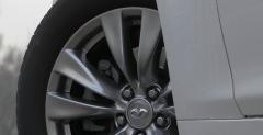 Infiniti M35h - test