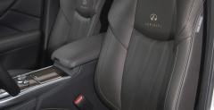 Infiniti M35h - test