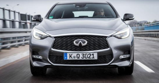 Inifiti Q30 Sport - test