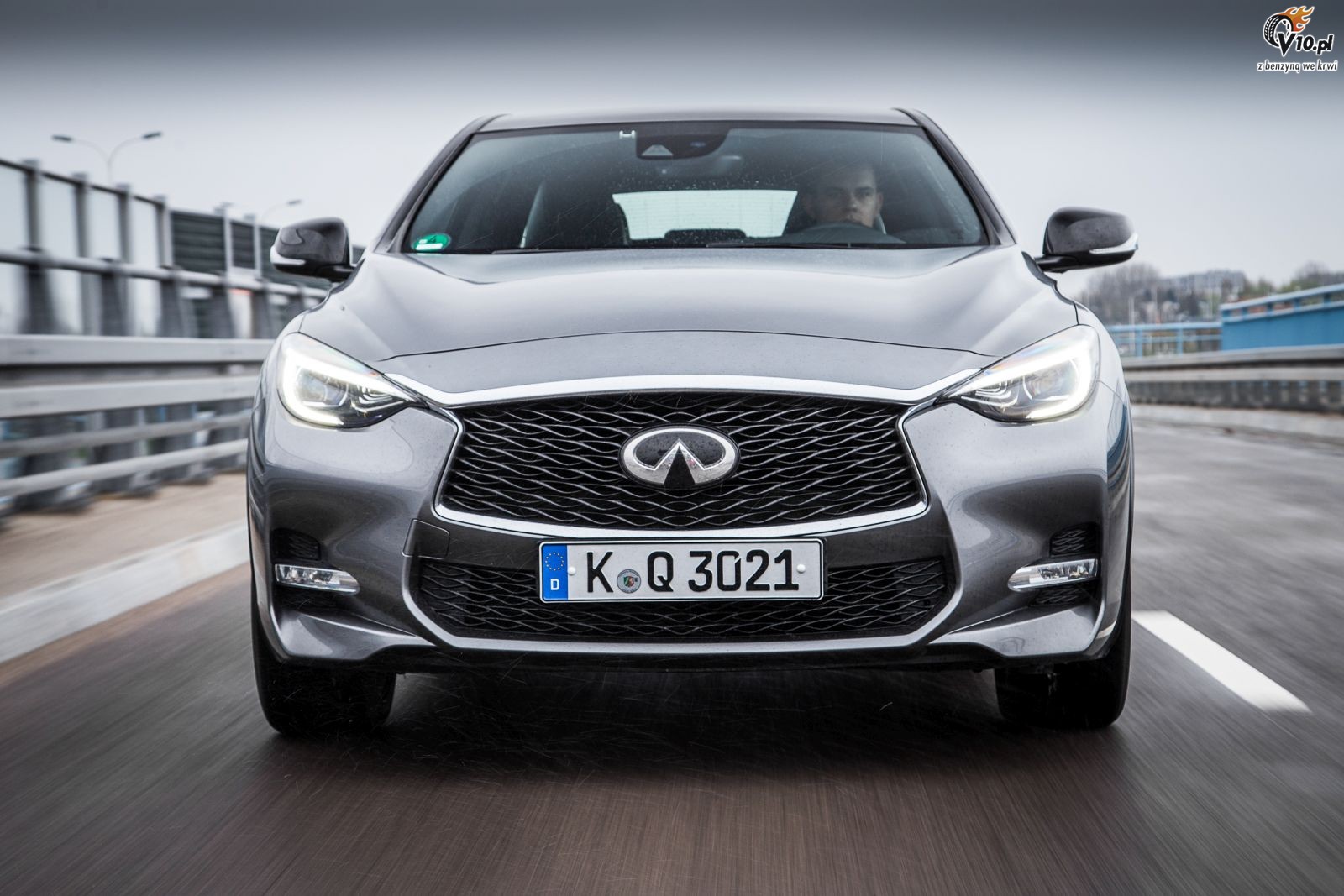 Inifiti Q30 Sport - test